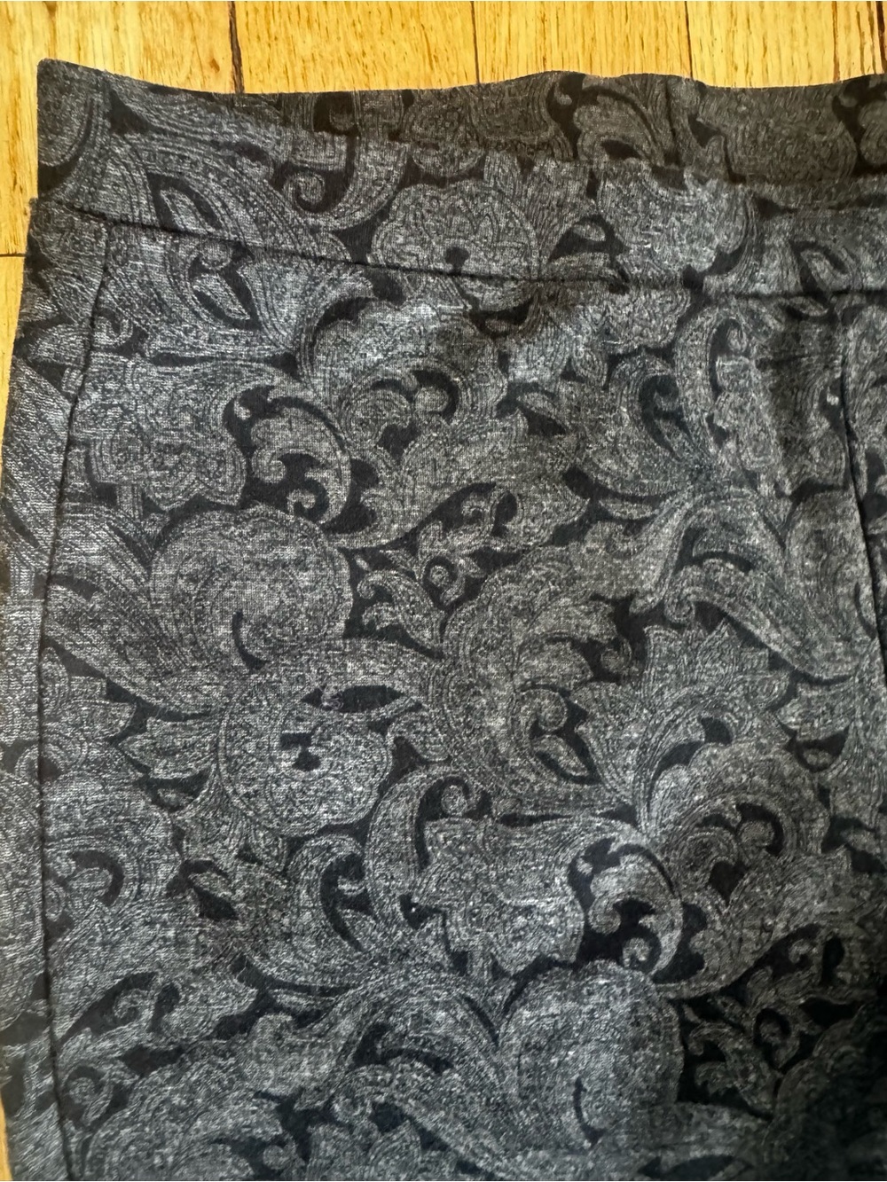 Workshop Republic Clothing Gray and Black Paisley Leggings